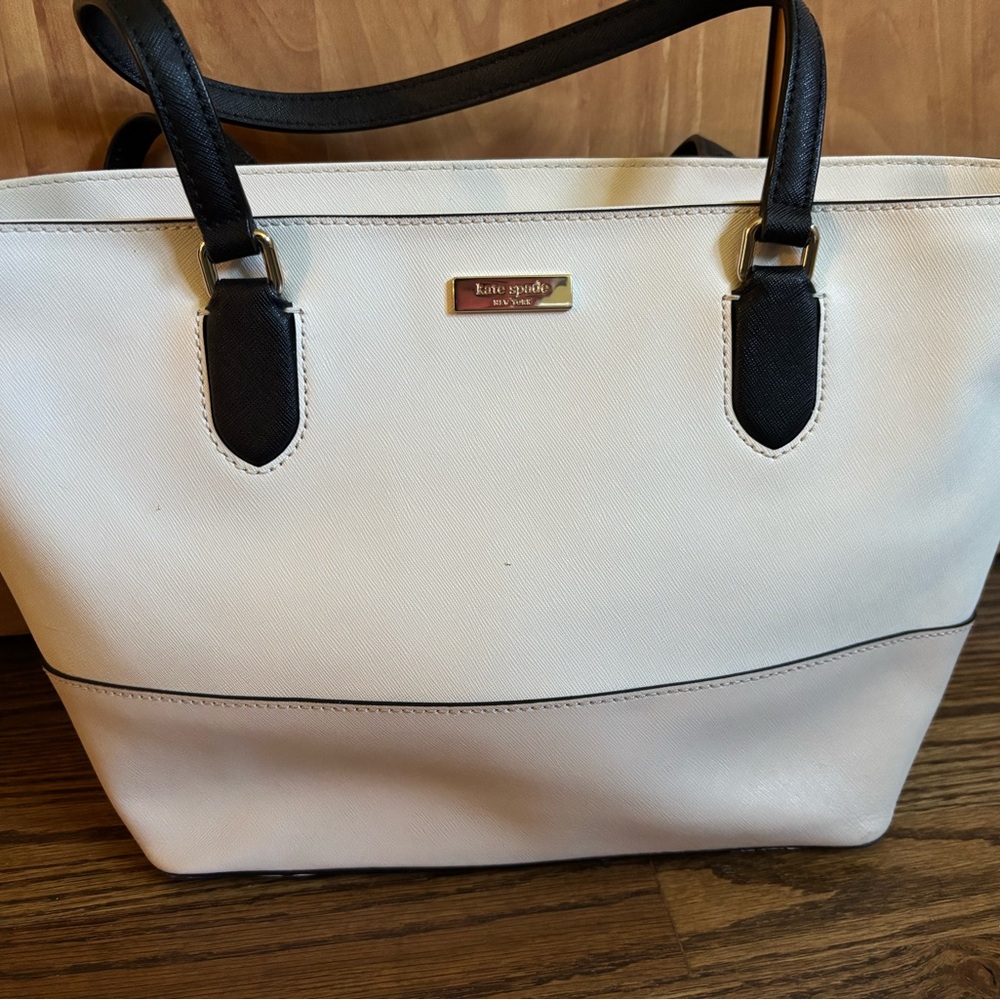 Kate Spade Black and White Women's Tote - Picture 3 of 13
